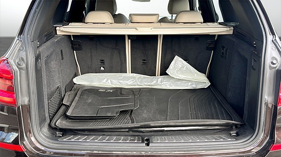 BMW X3 10 of 10