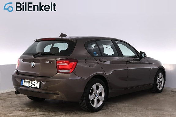 BMW 116d 4 of 5