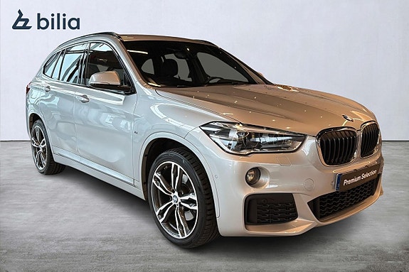 BMW X1 2 of 5