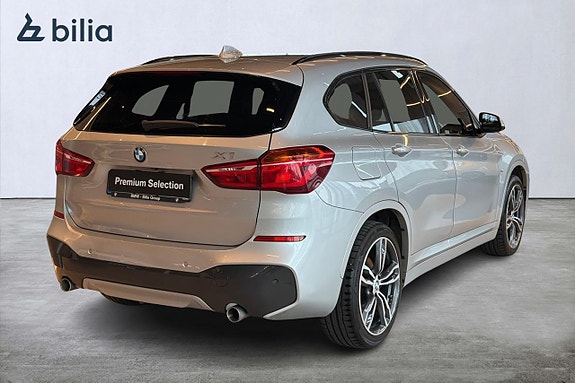 BMW X1 4 of 5
