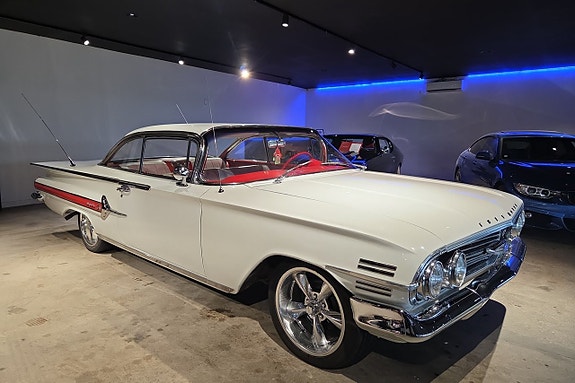 Chevrolet Impala 4 of 5