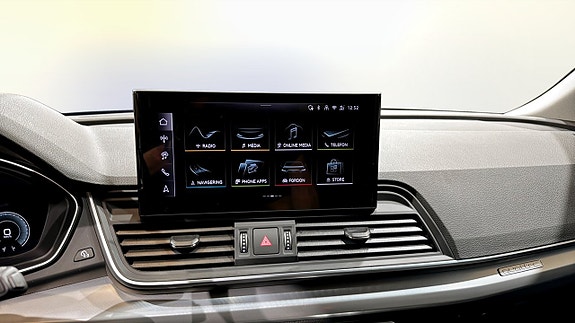 Audi Q5 9 of 21