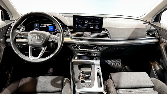 Audi Q5 10 of 21