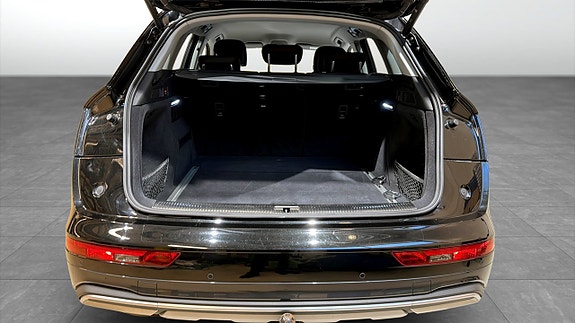 Audi Q5 12 of 21
