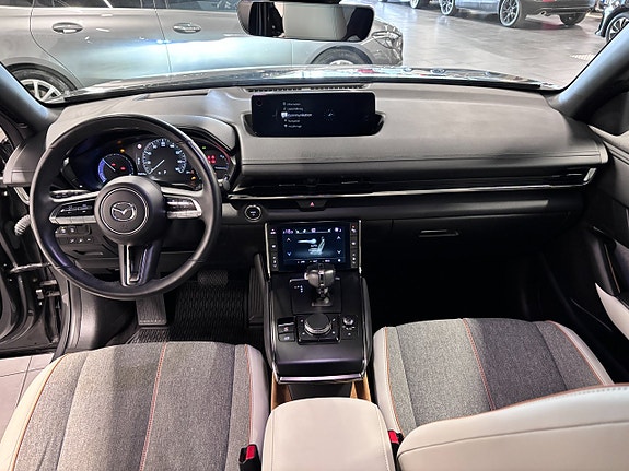 Mazda MX-30 6 of 15