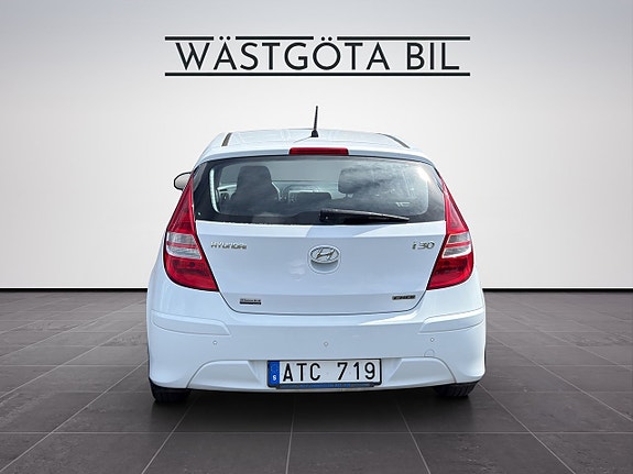 Hyundai i30 5 of 5