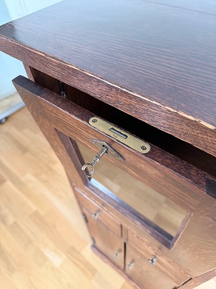 Product image 8 of 11