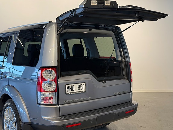 Land Rover Discovery 4 5 of 5