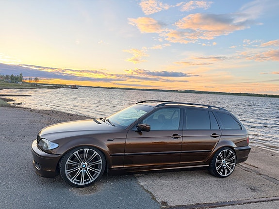 BMW 330e