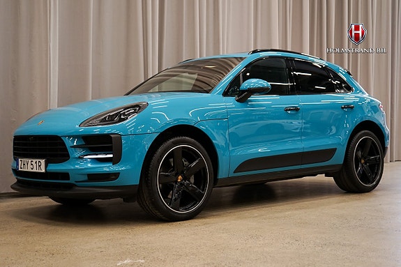 Porsche Macan 3 of 5