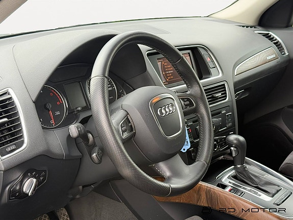 Audi Q5 10 of 16