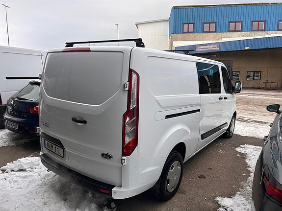 Ford Transit Custom 3 of 5