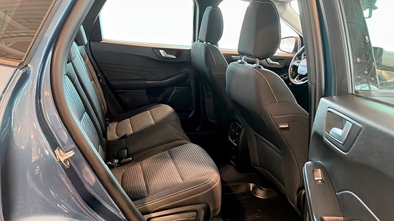 Ford Kuga 5 of 5