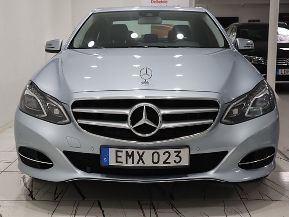 Mercedes-Benz E250 2 of 5
