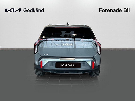 Kia EV3 6 of 16