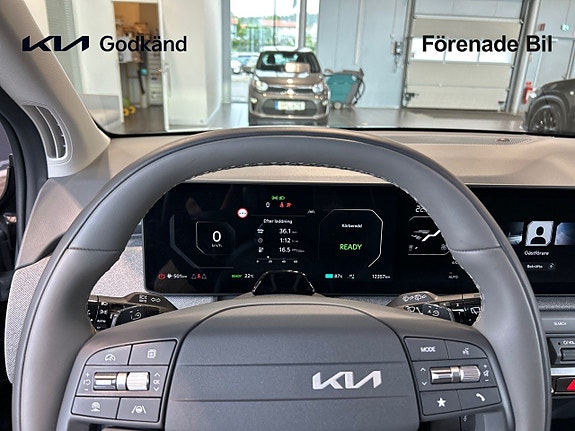 Kia EV3 10 of 16