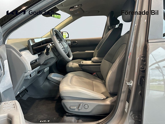 Kia EV3 8 of 16