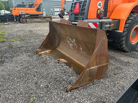 Doosan DL 200 TC-5 12 of 13