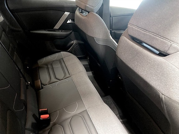 Citroen C4 X 11 of 15