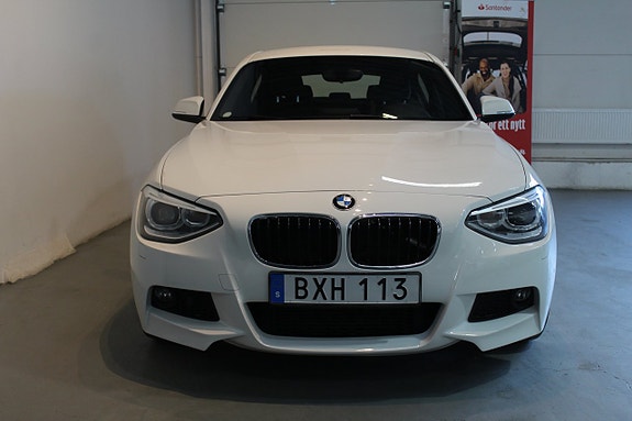 BMW 116i 5 of 5