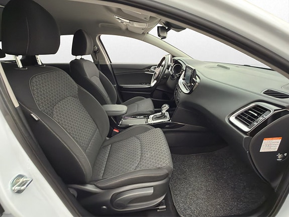 Kia Ceed 9 of 28