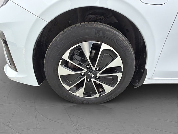 Kia Ceed 25 of 28