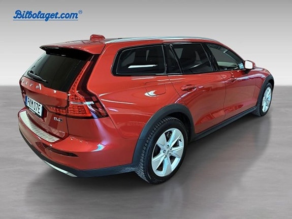 Volvo V60 Cross Country 6 of 22