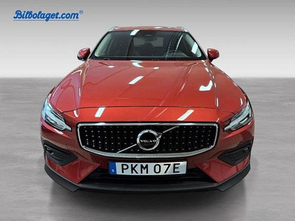 Volvo V60 Cross Country 3 of 22