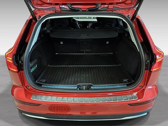 Volvo V60 Cross Country 22 of 22