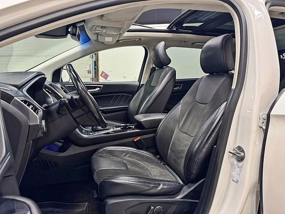 Ford Edge 4 of 5