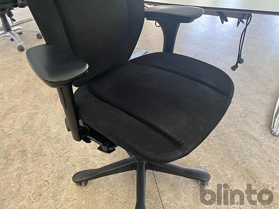 Product image 9 of 11