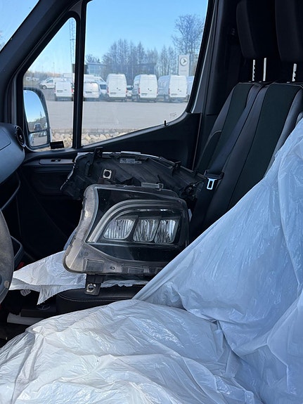 Mercedes-Benz Sprinter 317 13 of 14
