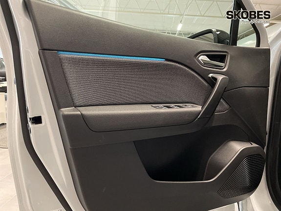 Renault Captur 14 of 16