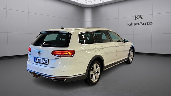 Volkswagen Passat Alltrack 5 of 5