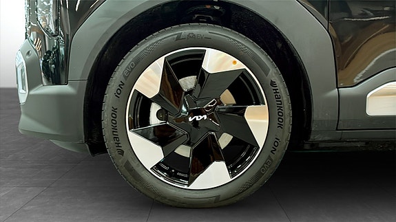 Kia EV2 9 of 12