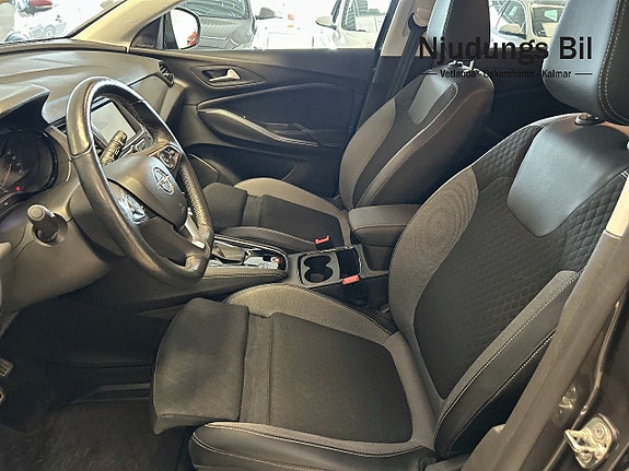 Opel Grandland X 6 of 10