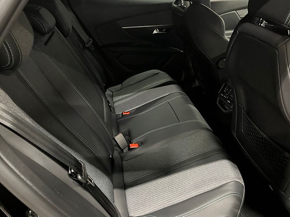 Peugeot 3008 9 of 22