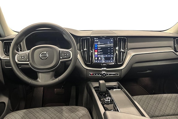 Volvo XC60 9 of 22