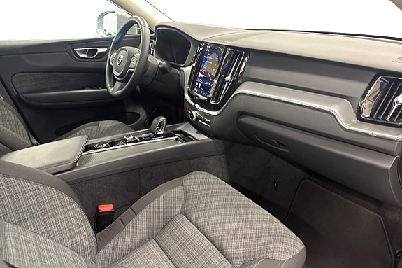 Volvo XC60 10 of 22