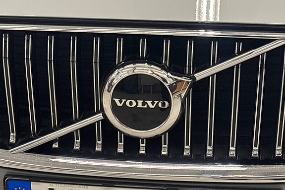 Volvo XC60 19 of 22
