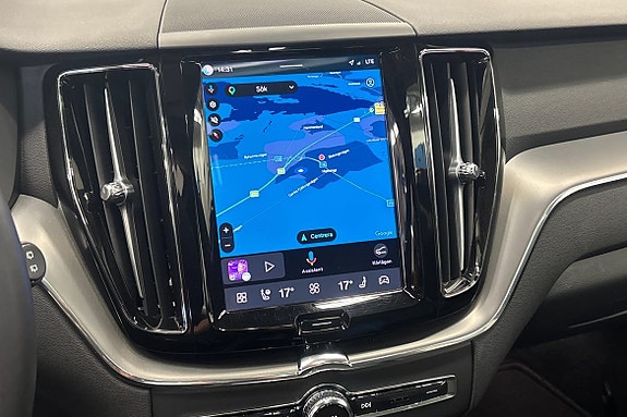 Volvo XC60 16 of 22