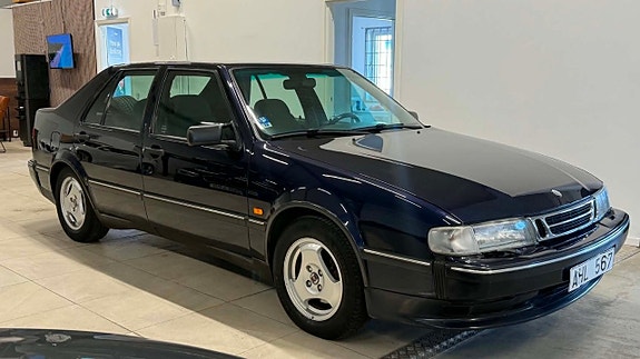 Saab 9000 8 of 24