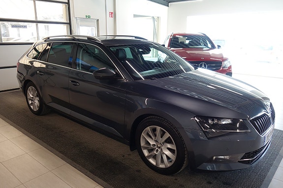 Skoda Superb 4 of 5