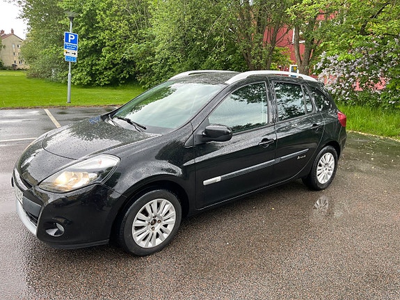 Renault Clio 2 of 5