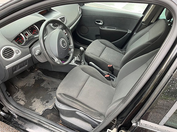 Renault Clio 5 of 5