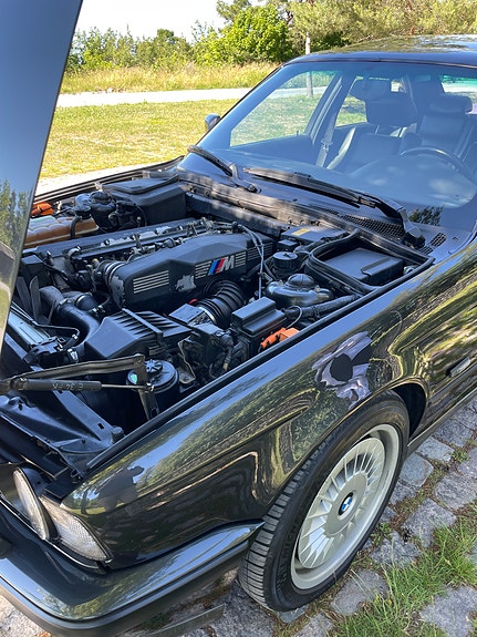 BMW M5 5 of 5