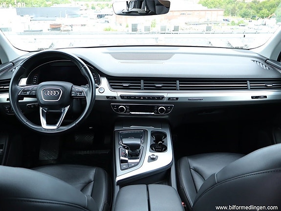Audi Q7 6 of 27