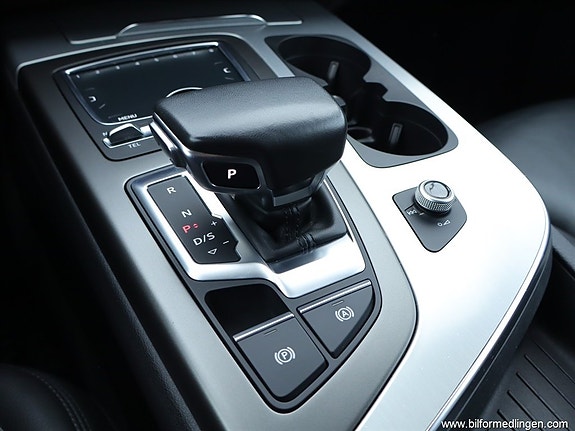 Audi Q7 13 of 27