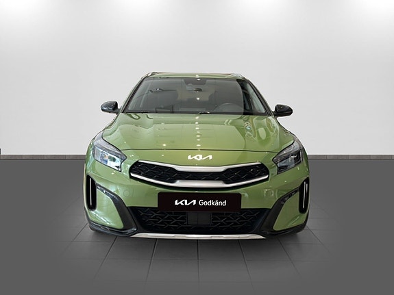 Kia XCeed 2 of 14