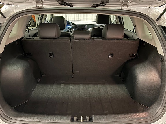 Kia Niro 4 of 17